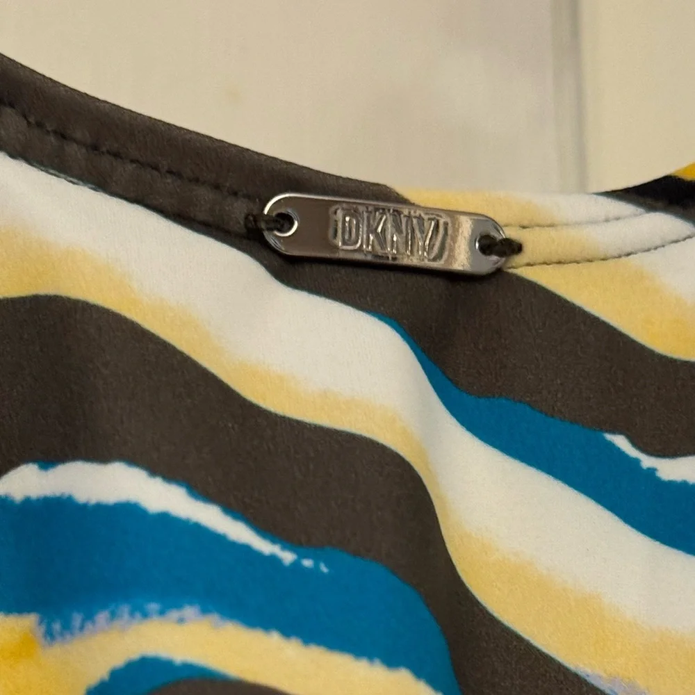 DKNY Multicolor Swirl One Piece Swimsuit - Picture 4 of 6